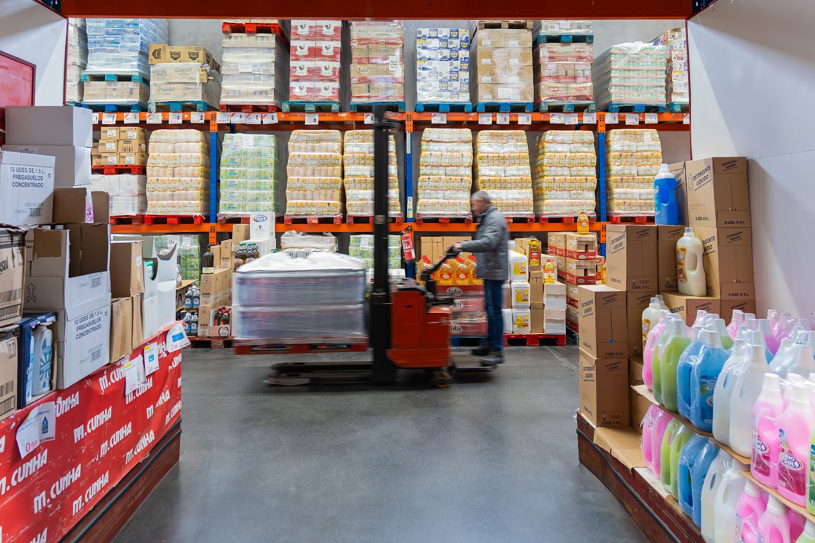 M. Cunha S.A. - Cash & Carry Vila Real