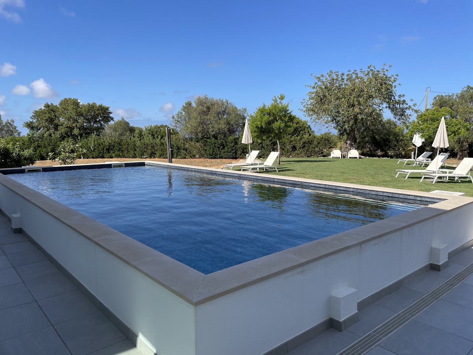 Mercedes Country House