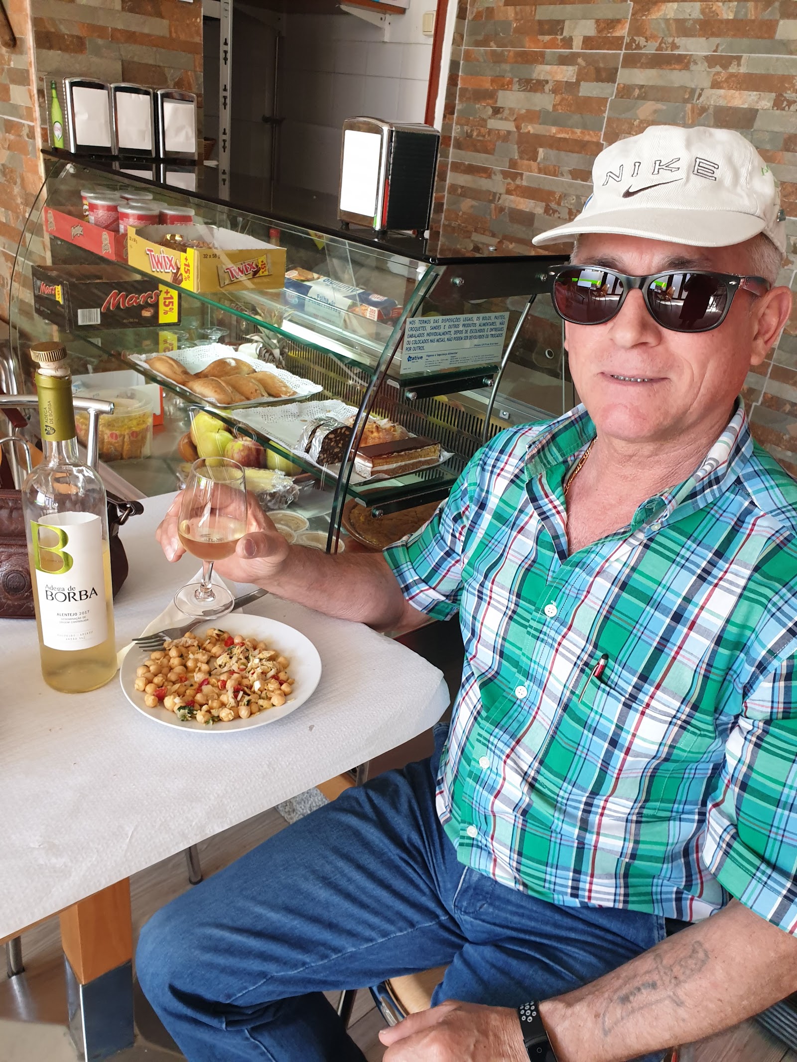 Nuno M Mangerona Borda D`água