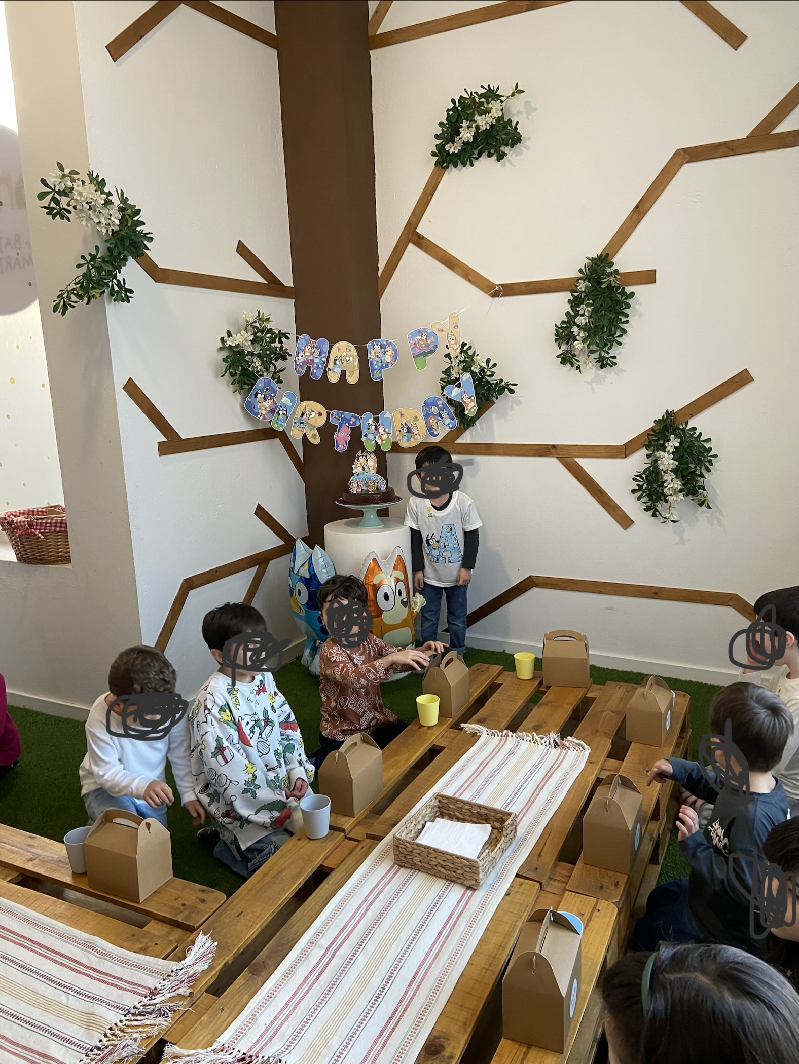 O Bairro Da Maria Liz - Parque de Diversões e Festas de Aniversário