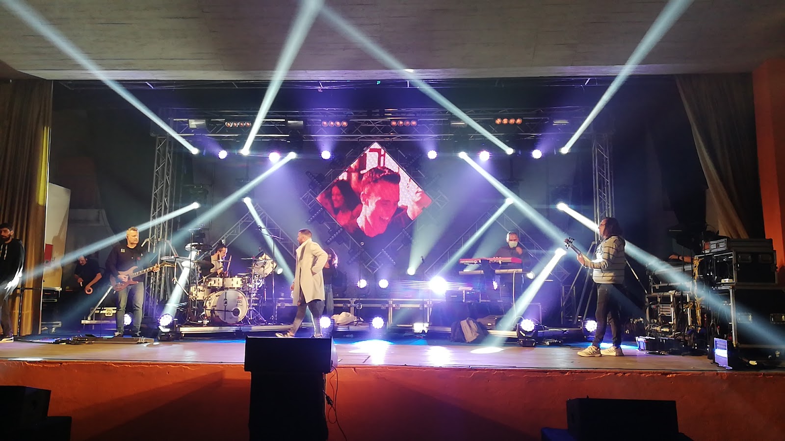 JOSÉ PALMA EVENTOS - Aluguer de som e luz