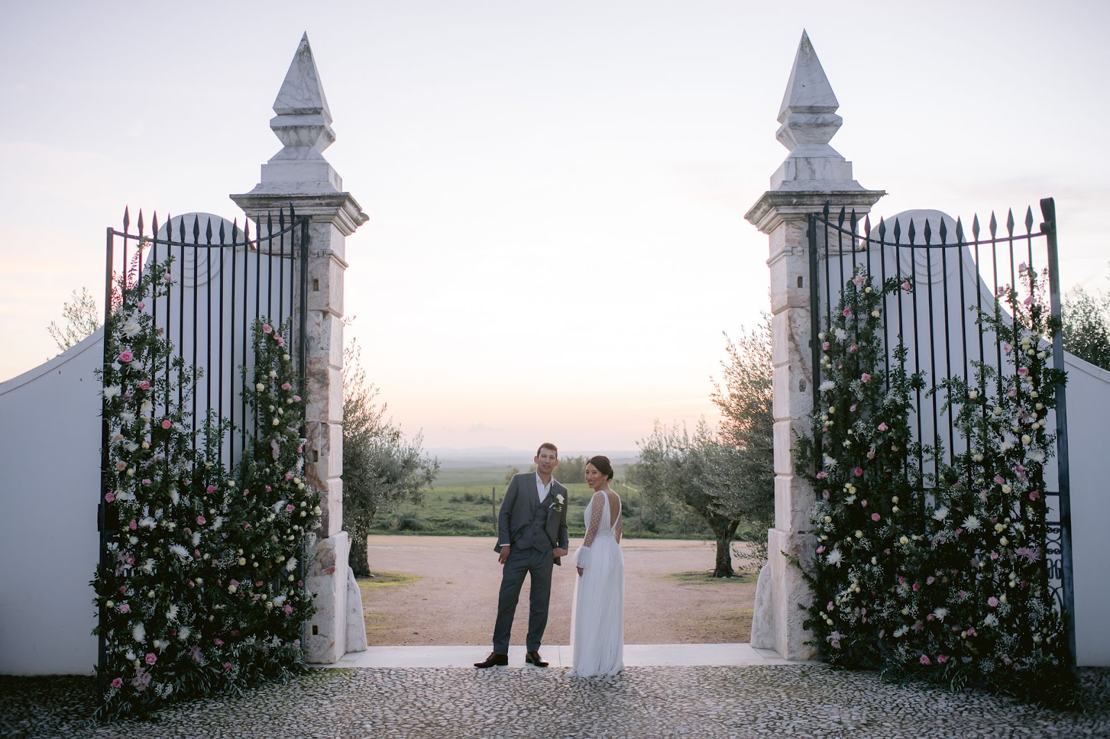 Vanilla Weddings by Maria and Afonso ( Portugal Wedding Planners)